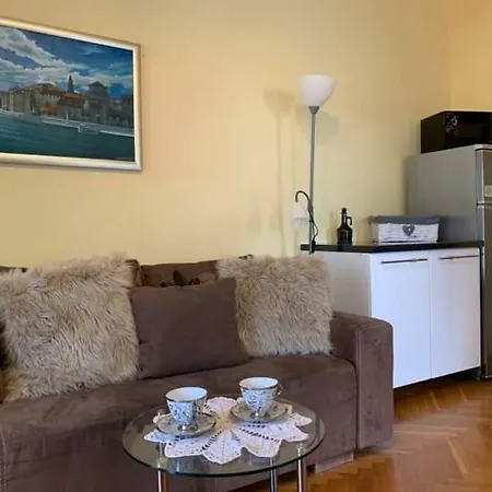 Fresh Dar Orlic 3* Трогир
