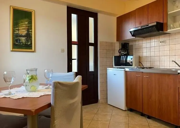 Fresh Dar Orlic شقة فندقية 3*