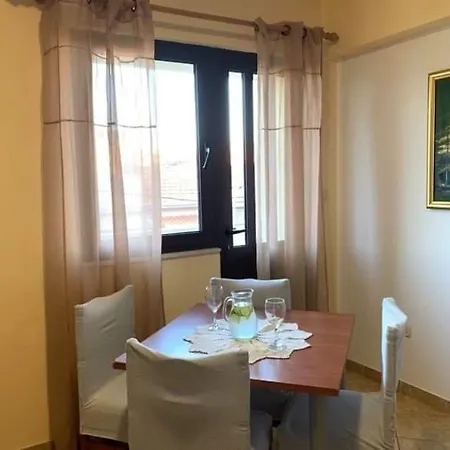 Aparthotel Fresh Dar Orlic 3*