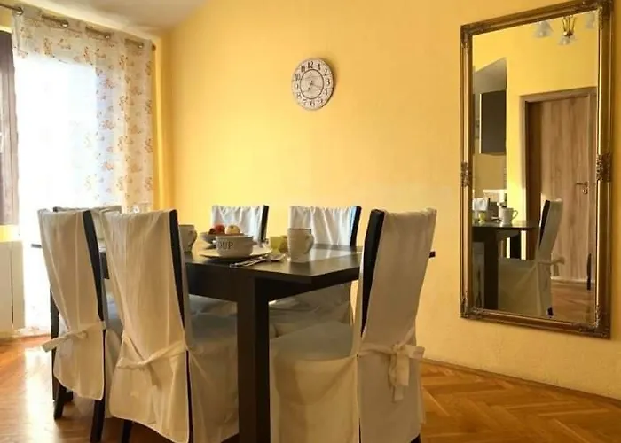 Aparthotel Fresh Dar Orlic 3*