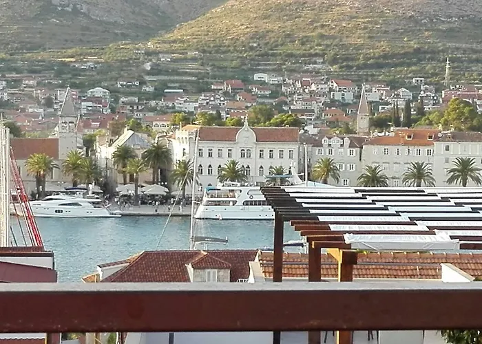 Aparthotel Fresh Dar Orlic 3*